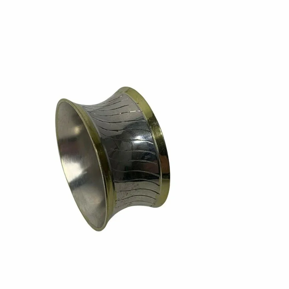 Set of 8 Metal Napkin Rings Silver Tone Gold Tone 2